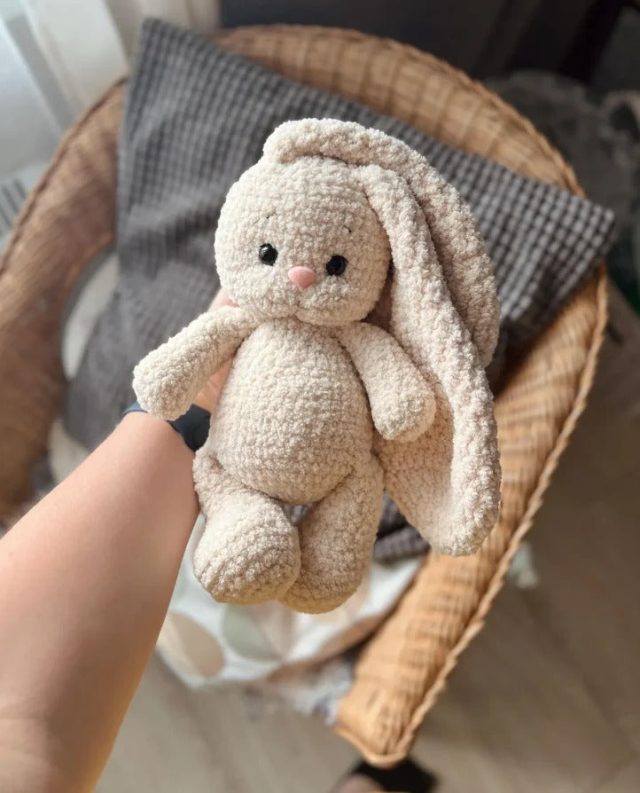 🐰 Bella the Bunny