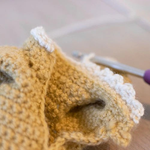 🐇 Elegant Bunny Couple